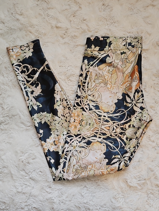 Blackmilk Pants - ​BlackMilk Alphonse Mucha Kaleidoscope Leggings Art Nouveau Medium Black Milk